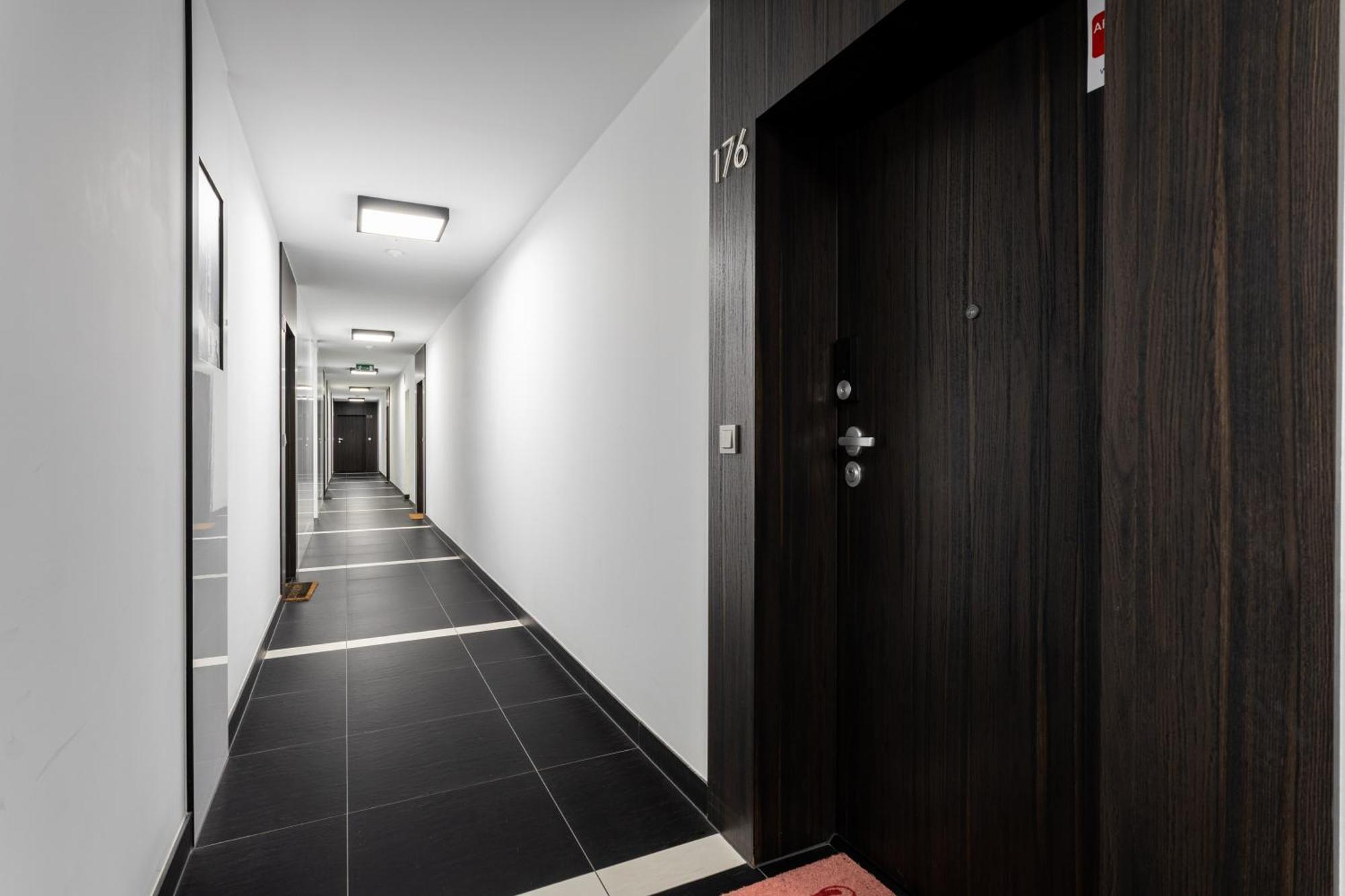 Business Grzybowska Apartment Warschau