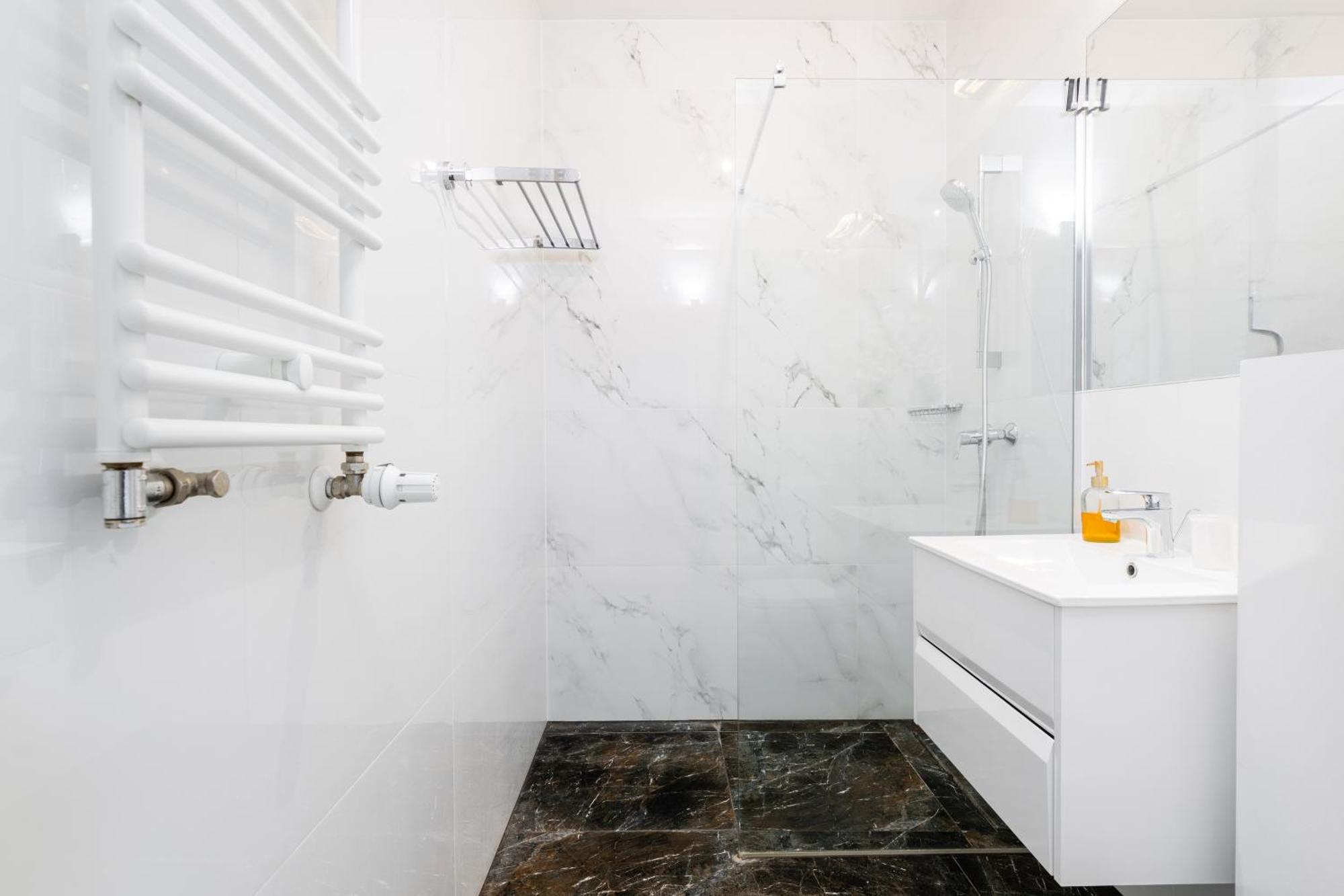 Apartment Business Grzybowska Warschau